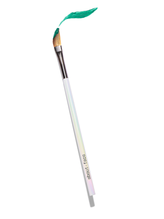 Define + Blend Crease Powder Brush