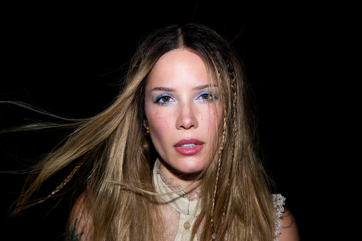 About-Face is all for transparency